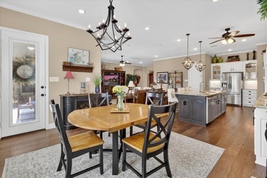 You'll fall in love with this beautiful blend of luxury and - photo 14