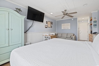 Experience oceanfront living at the charming Litchfield Inn - photo 15