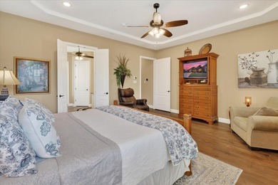 You'll fall in love with this beautiful blend of luxury and - photo 18