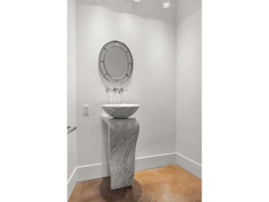 Some homes offer luxury. Very few offer an experience that can - photo 22