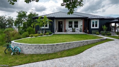 A One-of-a-Kind TREND SETTING Masterpiece on the Water! Welcome - photo 24