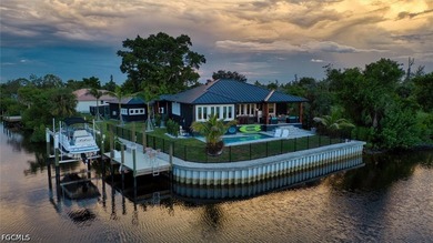 A One-of-a-Kind TREND SETTING Masterpiece on the Water! Welcome - photo 25