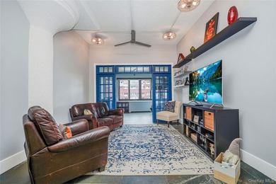 There is so much to love! Modern and chic, yet warm and inviting - photo 6