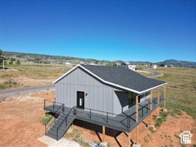Lake Home For Sale in Garden City, Utah