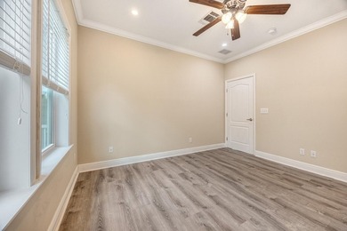 Well-maintained elevated home offering the perfect combination - photo 34