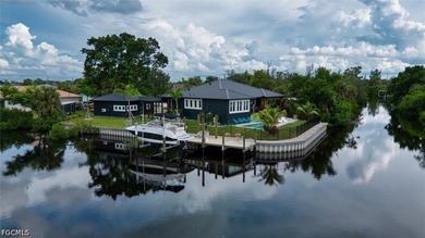 A One-of-a-Kind TREND SETTING Masterpiece on the Water! Welcome - photo 38