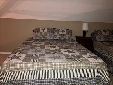> A wall of windows and vaulted ceilings. Main level living! Big - photo 47