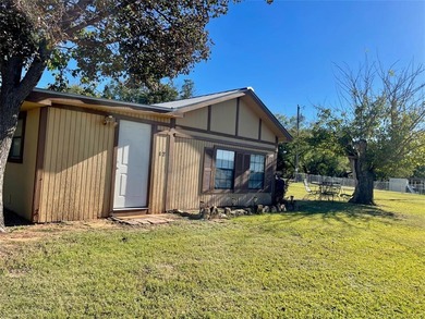 Lake Home For Sale in Possum Kingdom Lake, Texas