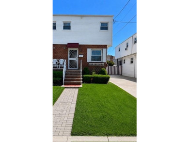 Price Improved: Price to SELL - Rare Find Welcome To East 103rd - photo 3
