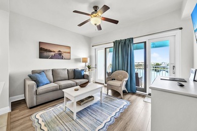 Updated 1 BR 1BA with breathtaking lake and Gulf views and - photo 4