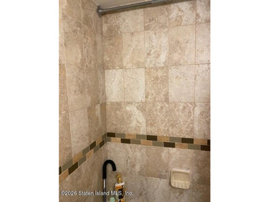 Unique opportunity to own a 1st Floor, 1 bedroom co-op in the - photo 5