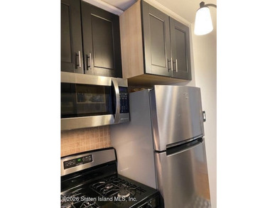Unique opportunity to own a 1st Floor, 1 bedroom co-op in the - photo 7