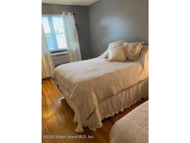 Unique opportunity to own a 1st Floor, 1 bedroom co-op in the - photo 8