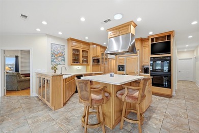 If you've been waiting for a home with big water views and room - photo 12
