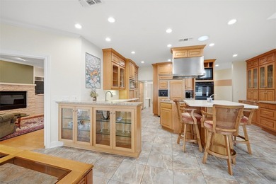 If you've been waiting for a home with big water views and room - photo 13