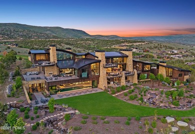 Elevated above the rest, this striking mountain estate claims - photo 2