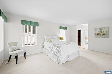Welcome to this beautiful 2-bedroom + den, 2-bath condo in the - photo 27