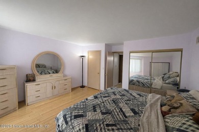 Affordable large townhome with Small HOA, 3 bedrooms, 2 - photo 8