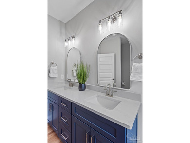 This Adorable and semi-custom craftsman inspired brand new home - photo 32