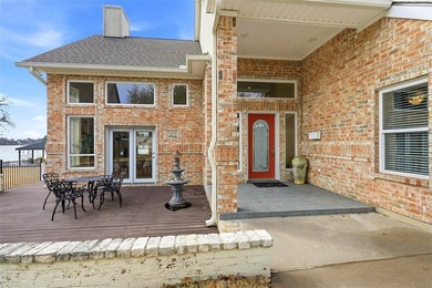 If you've been waiting for a home with big water views and room - photo 36