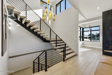 Enjoy elevated mountain living in this exceptional Hideout - photo 7