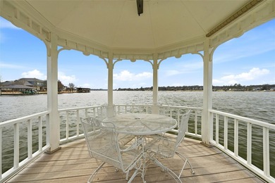 If you've been waiting for a home with big water views and room - photo 39