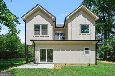 Brand new construction in great lake front development, Crystal - photo 2