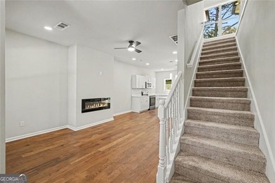 Brand new construction in great lake front development, Crystal - photo 10