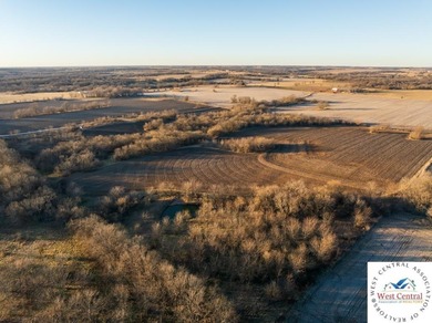 (private lake, pond, coastal) Acreage For Sale in Leeton Missouri