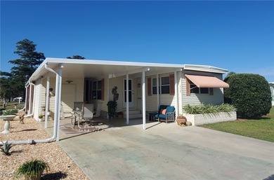MASSIVE PRICE IMPROVEMENT on this Immaculate 2BR 2BA home with - photo 3