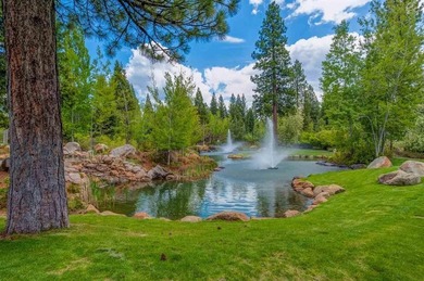 Stunning custom built home with a well thought out floor plan - photo 24