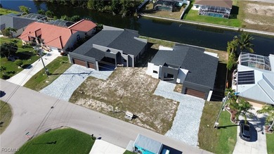 Be the first to call this beautiful new construction home yours! - photo 7