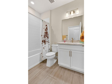 Best unit in Boca Flores! This beautifully upgraded 2-bedroom - photo 27