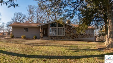 Truman Lake Home For Sale in Warsaw Missouri