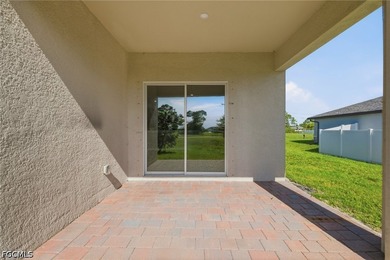 ASSUMABLE FHA LOAN 4.25% Interest Rate!! This well-maintained - photo 34