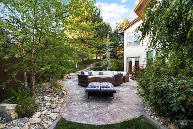 Perched in a private cul-de-sac in the coveted foothills of - photo 39