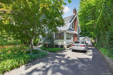 Welcome to 77 Irving Place in New Rochelle. This charming - photo 2