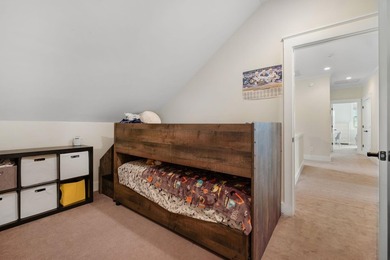 $2,500 Buyer closing cost credit for an accepted offer by July - photo 4