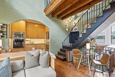 Tucked within the charming Catfiddle Street enclave in the heart - photo 16