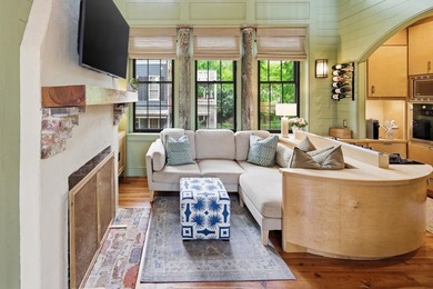 Tucked within the charming Catfiddle Street enclave in the heart - photo 25
