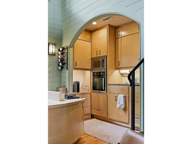 Tucked within the charming Catfiddle Street enclave in the heart - photo 27