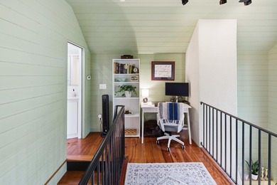 Tucked within the charming Catfiddle Street enclave in the heart - photo 33