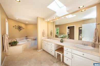 Architectural gem with stunning views of the Olympic Mountains - photo 40