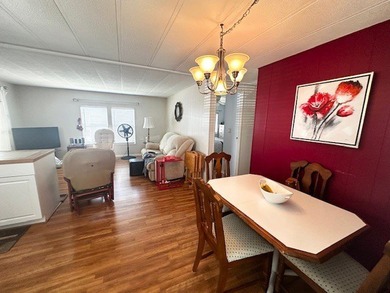 (private lake, pond, creek) Home For Sale in St. Petersburg Florida