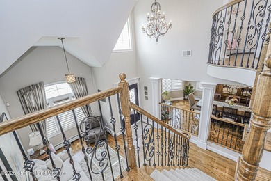 Welcome to 86 West Castor Place, a truly exceptional - photo 8
