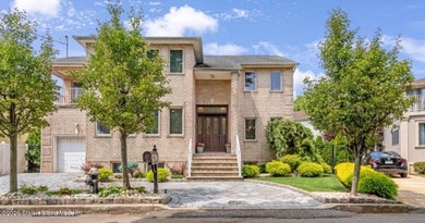 Welcome to 31 4th Court! This stunning 1-family colonial, is - photo 1