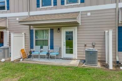 Downtown Pensacola hidden gem! Fully furnished townhome and - photo 5