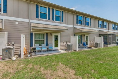 Downtown Pensacola hidden gem! Fully furnished townhome and - photo 8