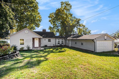 Fine Lake Home Sale Pending in Battle Creek Michigan