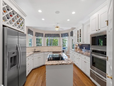 Welcome to 1 Thaxter Way, nestled in the coveted Cliffs Valley - photo 12